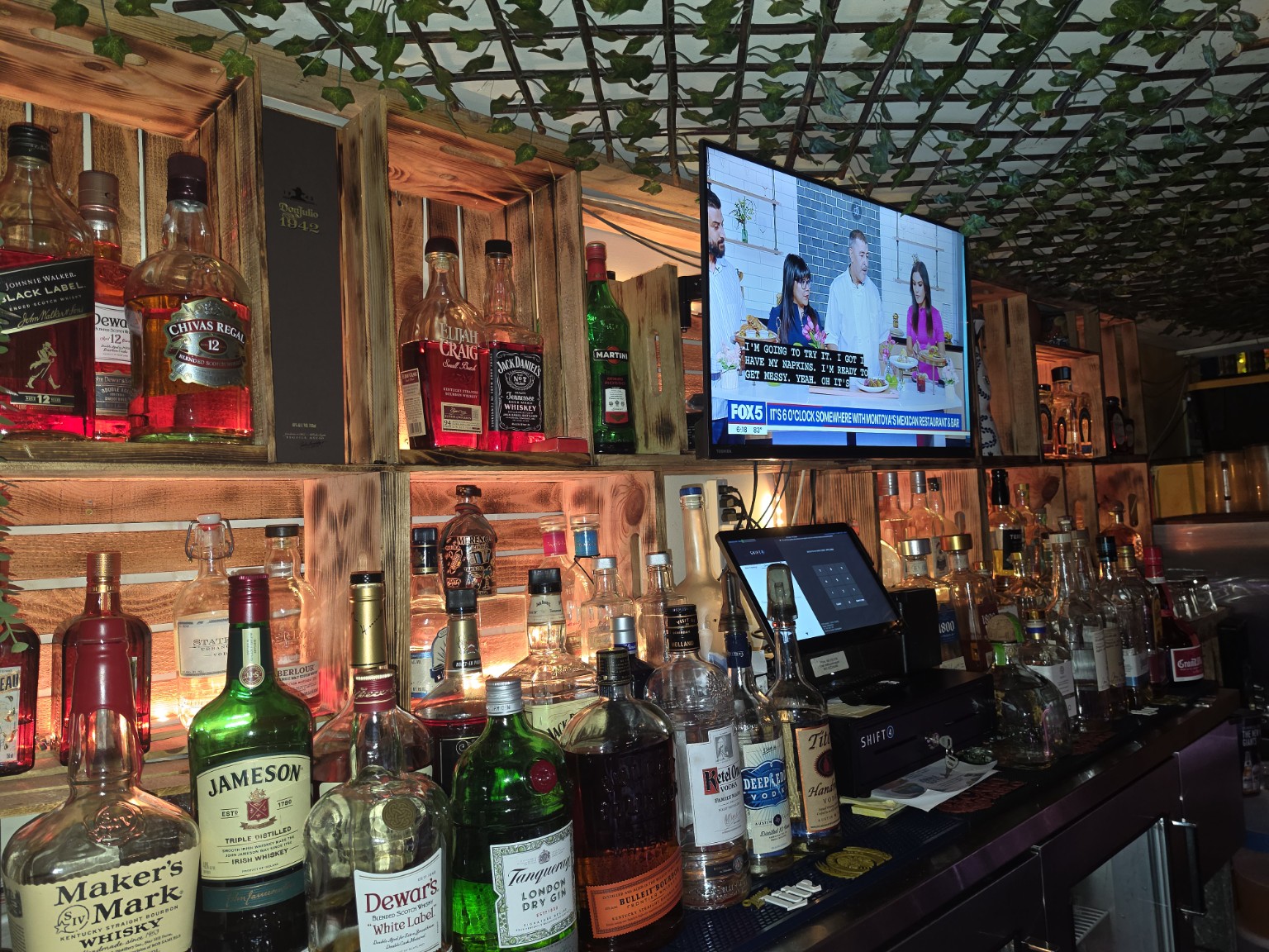 Cinco de Mayo bar